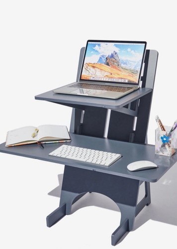 Collapsible standing desk