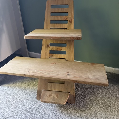 Minimalist wooden standing - wooden,